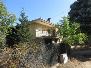 Xalet  C/ abeto noble. Solvia inmobiliaria  chalet independiente tiemblo el