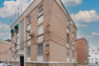 Pis  C/ molina. Solvia inmobiliaria  piso archena