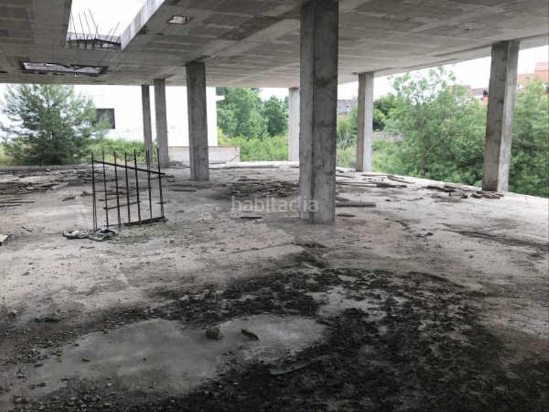 Foto 6af77408-9fb6-47b7-b1bc-0e518db69a98. Edificio solvia inmobiliaria en construccion en Ulldecona