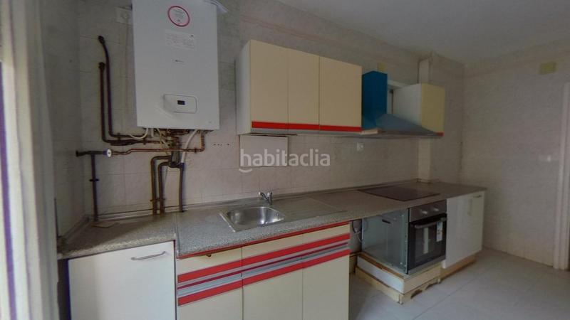 Foto 2c4b681b-ef26-4537-a8d7-62efc92579cf. Piso solvia inmobiliaria piso en Griseras - Gardachales Tudela