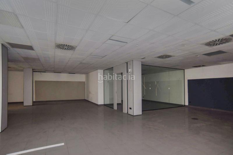 Foto 9d8c7f1d-4494-40e0-86de-e8d1da203279. Miete geschäftsraum in Manlleu