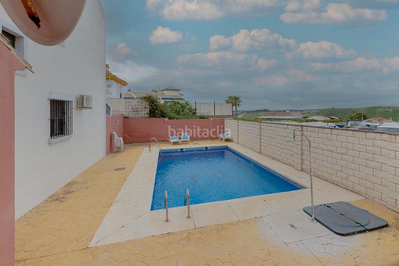 Foto 7ad74574-1376-4dfe-80f0-70387ac2e385. Casa pareada solvia inmobiliaria chalet adosado en Manilva