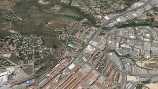 Finca rústica  Av tirant lo blanc. Solvia inmobiliaria  suelo urbano alcoyalcoi