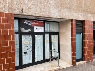 Alquiler Local Comercial  C/ antequera y bobadilla. Solvia inmobiliaria  locales santa cruz de tenerife