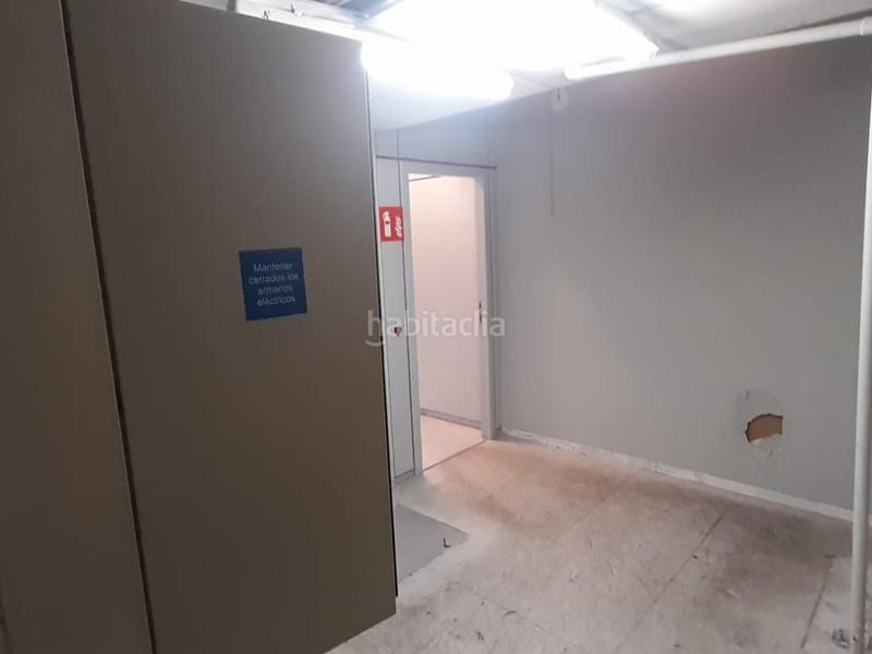 Foto 864444e8-9e25-408f-a851-f19357e1a9ad. Alquiler local comercial solvia inmobiliaria locales en Sevilla