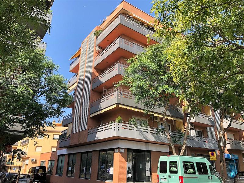 Foto c2144370-4b39-4ac0-9da3-768450892b76. Alquiler local comercial solvia inmobiliaria locales en Castelldefels