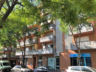 Location Local commercial  Rb. blas infante. Solvia inmobiliaria  locales castelldefels