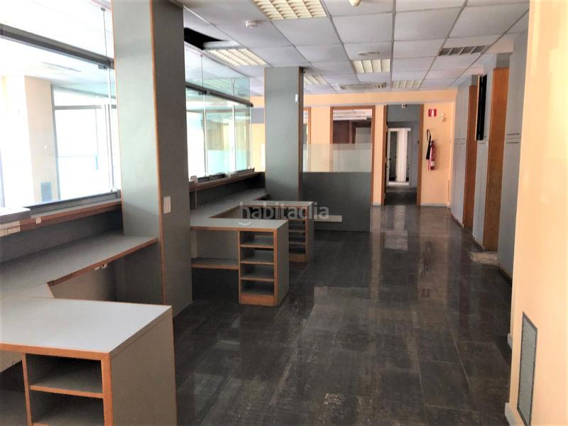 Foto d6bc870f-5057-413b-a767-10934a9da6d3. Location local commercial dans Can Vinader Castelldefels