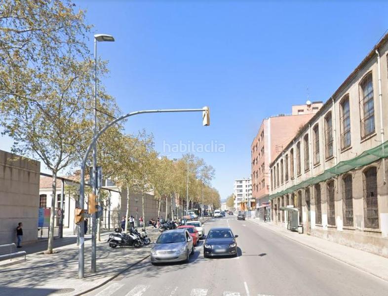 Foto 94d39ce4-dd8f-421a-ace3-ff8b3d5bfd5a. Casa aparellada a Centre Sabadell