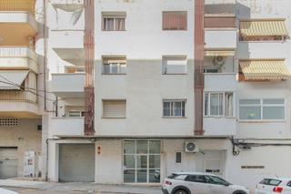 Appartement  C/ murcia. Solvia inmobiliaria  piso sant pere de ribes