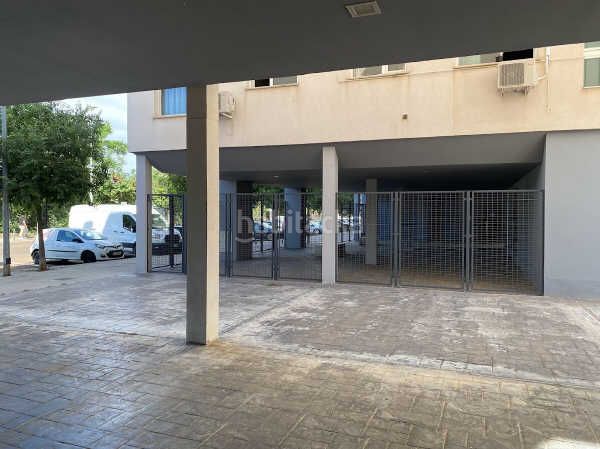 Foto fc9aba16-e380-483c-bc37-2150d487ad99. Pis amb aparcament a Almendralejo