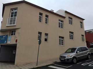 Appartement  C/ leopoldo de la rosa. Solvia inmobiliaria  piso silos los