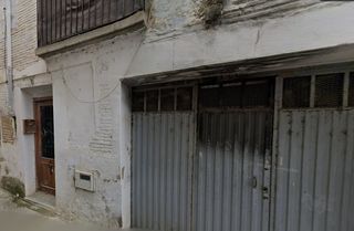 Maison jumelée  C/ progreso. Solvia inmobiliaria  chalet adosado falces