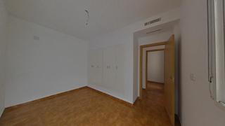 Pis  C/ cullera      ( el grao de gandía). Solvia inmobiliaria  piso gandia