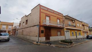 Chalet  C/ lorenzo luzuriaga. Solvia inmobiliaria  casa valdepeñas