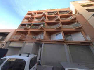 Piso  C/ frances casañas. Solvia inmobiliaria  piso sabadell