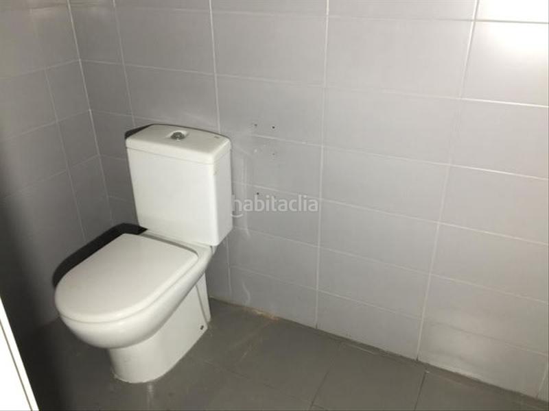 Foto 07ed34fc-09a2-48c2-8375-f1994a36603a. Location local commercial dans Molar (El)