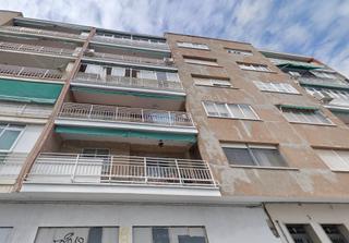 Pis  Av del ferrocarril. Solvia inmobiliaria  piso azuqueca de henares