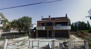 Xalet  C/ pins. Solvia inmobiliaria  chalet independiente fonollosa