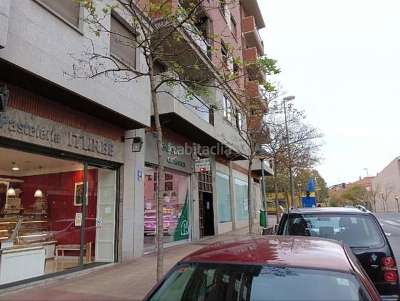 Foto da202a32-f42d-404d-8a89-ec4338e3ab18. Local commercial dans Cascajos - Piqueras Logroño
