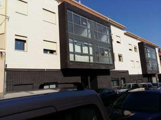 Local commercial  C/ santiago rusiñol. Solvia inmobiliaria  locales castellar del vallès