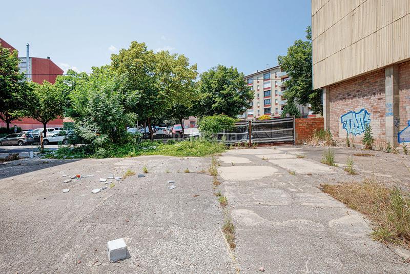 Foto 7f37277e-36be-49e0-b77c-9d276c2ad755. Finca rústica solvia inmobiliaria suelo urbano en Olot