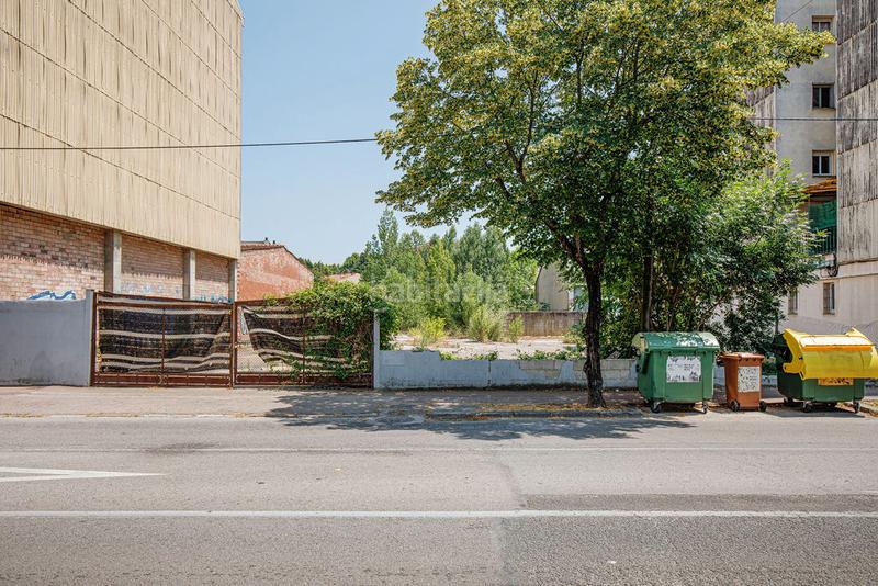 Foto d7f79630-fa04-4780-bc04-087f19fa6b7a. Finca rústica solvia inmobiliaria suelo urbano en Olot