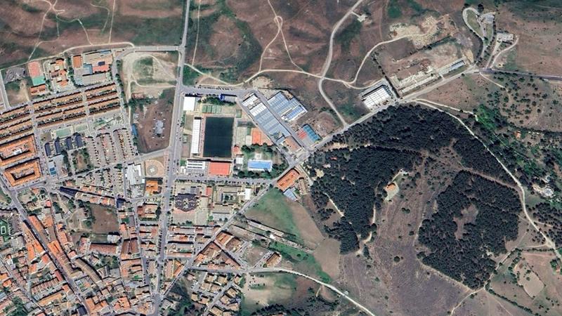 Foto 784dcae9-59b9-4b24-ade0-6d318088be44. Finca rústica a Molar (El)