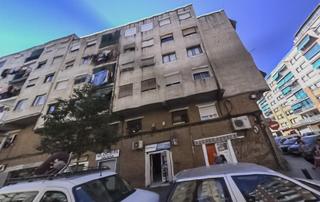 Piso  C/ juan valera. Solvia inmobiliaria  piso badalona