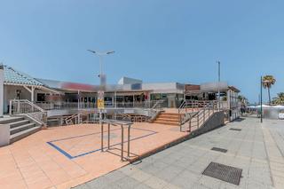 Local Comercial  Av rafael puig lluvina, c.c. américas shopping. Solvia inmobiliaria  locales adeje