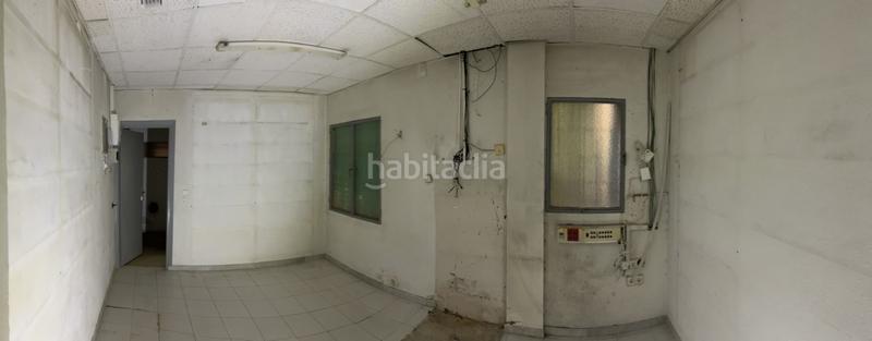 Foto ca0aa6f5-5b36-4379-94da-f50bfe888409. Locale commerciale in Huelma