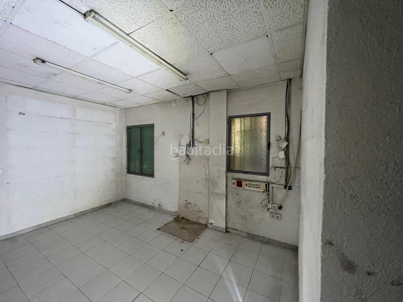 Foto f181e2f1-ad64-4c8d-b35e-b3e5c15afcd4. Locale commerciale in Huelma