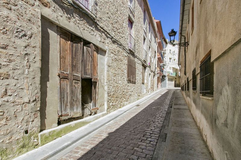 Foto 42a00542-ee9b-40ee-aa3b-fdf248fc03bb. Edifici a Berga