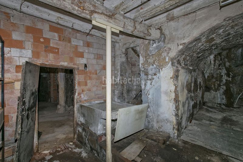Foto 6c8e0155-14d7-47e8-a937-8f9ebf23d1e2. Edifici a Berga
