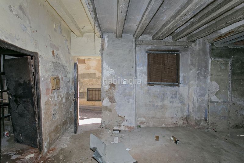 Foto c63f3f60-8439-4325-9416-bd9a5c9e5454. Edifici a Berga