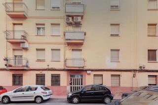 Pis  C/ santa teresa. Solvia inmobiliaria  piso puçol