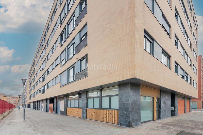 Foto be44f11e-5563-4a28-9cfb-68d617da76a4. Local commercial dans Rochapea Pamplona / Iruña