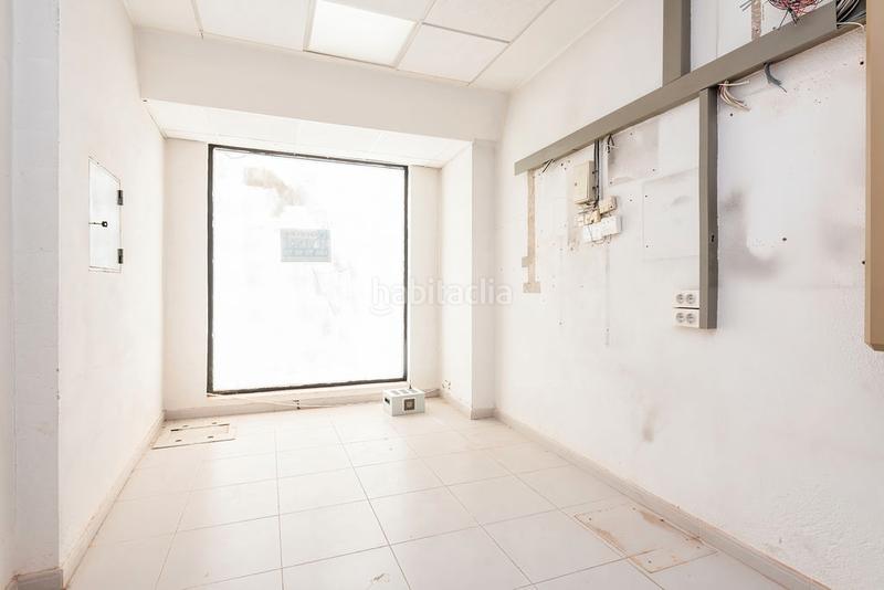 Foto 94ab74f7-725f-487e-aed9-a07392bad9df. Rent business premise in Vall d´Uixó (la)