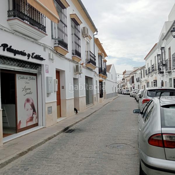 Foto 2adc0006-81ec-4c5b-8ca8-84c9257ef378. Local comercial a Osuna