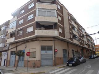 Pis  C/ paco corbalán. Solvia inmobiliaria  piso yecla