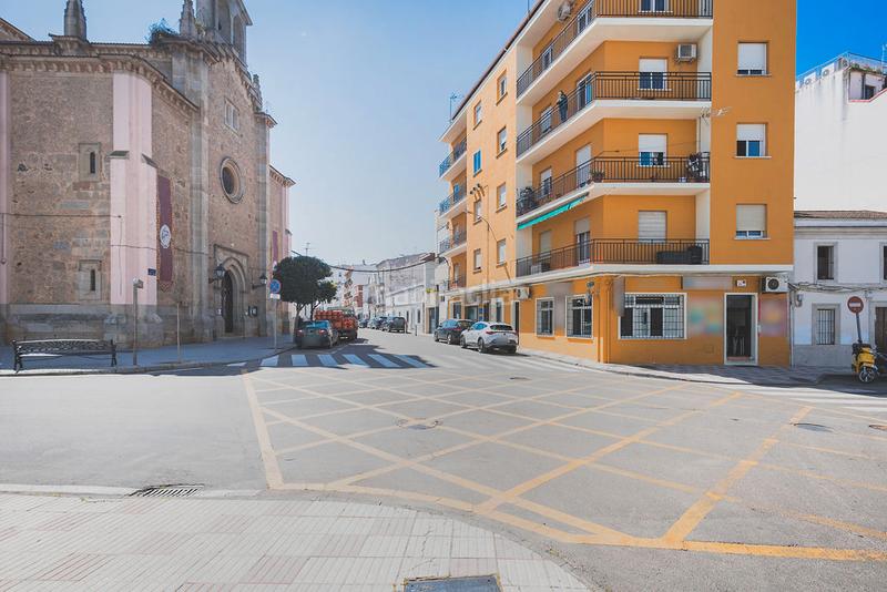 Foto fb4c2e87-3bc6-492c-8fd9-e5adf726175c. Pis a Don Benito