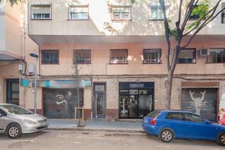 Piso  C/ renclusa. Solvia inmobiliaria  piso hospitalet de llobregat el