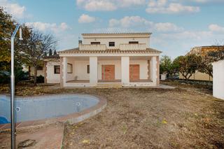 Xalet  C/ mossen cinto verdaguer. Solvia inmobiliaria  chalet independiente lladó