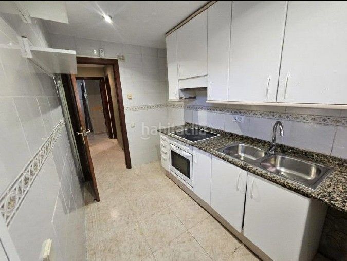 Foto 3f98b5c4-fd40-4089-99b3-b4c1e5b50db5. Pis a Mercat Rubí