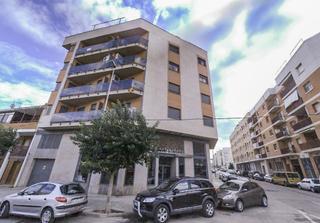 Pis  C/ holanda. Solvia inmobiliaria  piso amposta