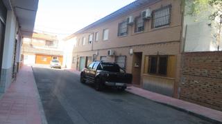 Casa aparellada  C/ río tajo. Solvia inmobiliaria  chalet adosado torrijos