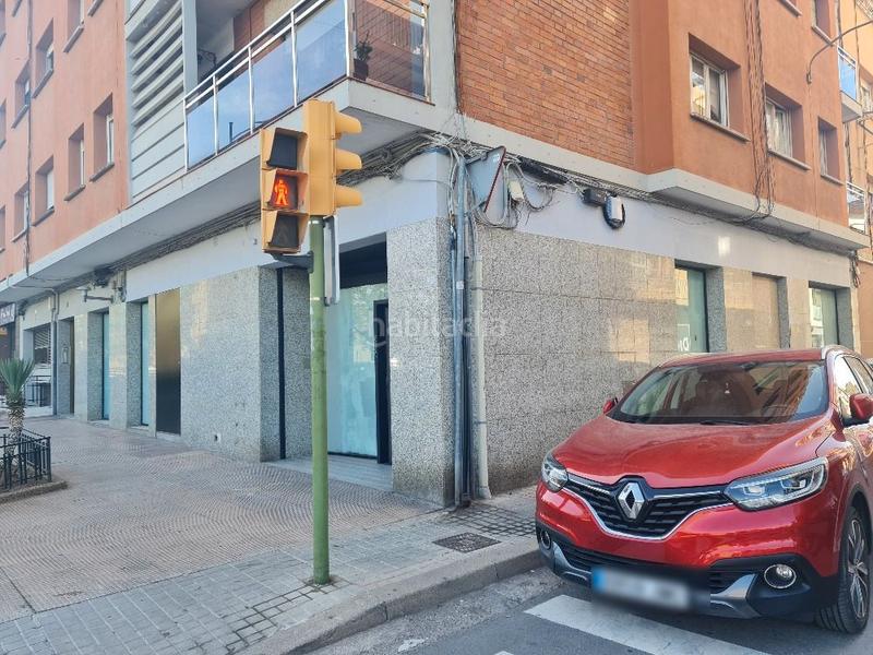 Foto 3ea3950b-2c30-457c-ad2c-7fc572521104. Lloguer local comercial a Sol i Padrís - Sant Oleguer Sabadell