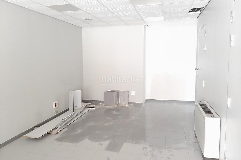 Foto 00fa3b64-d3fd-4999-8059-10c957b3ff14. Lloguer local comercial a Montgat