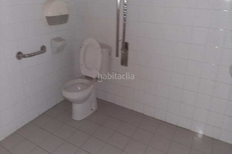 Foto 457562f9-ad33-4505-8032-3be3d9dcbe1f. Lloguer local comercial a Montgat