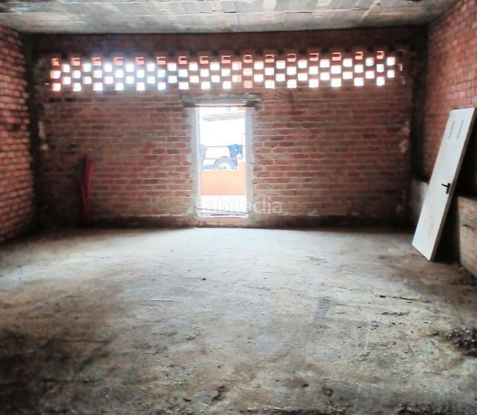 Foto 1344e0ac-ba3a-42cb-a43f-787a371f7883. Lloguer local comercial a puerto de Estepona Estepona